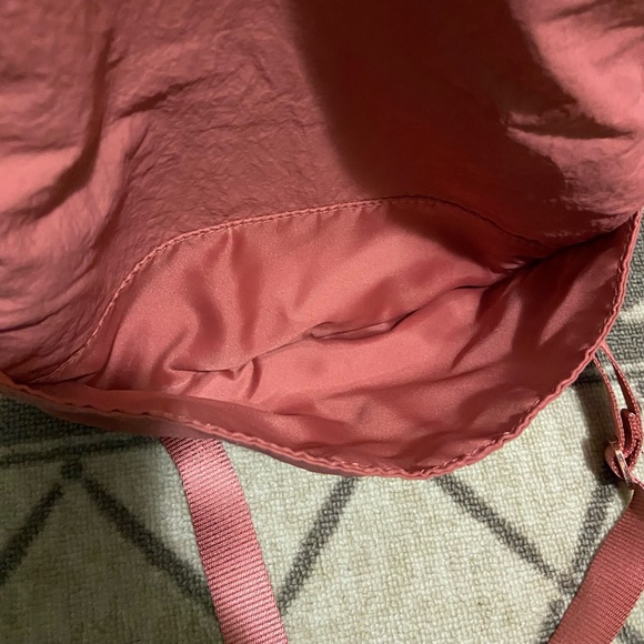 SOLD Lululemon All night festival bag - Picture 4 of 11